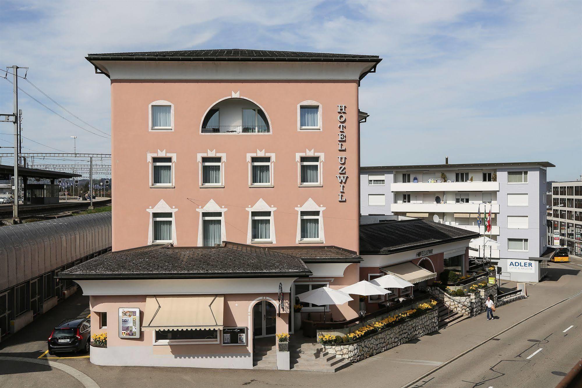 Hotel Uzwil Esterno foto