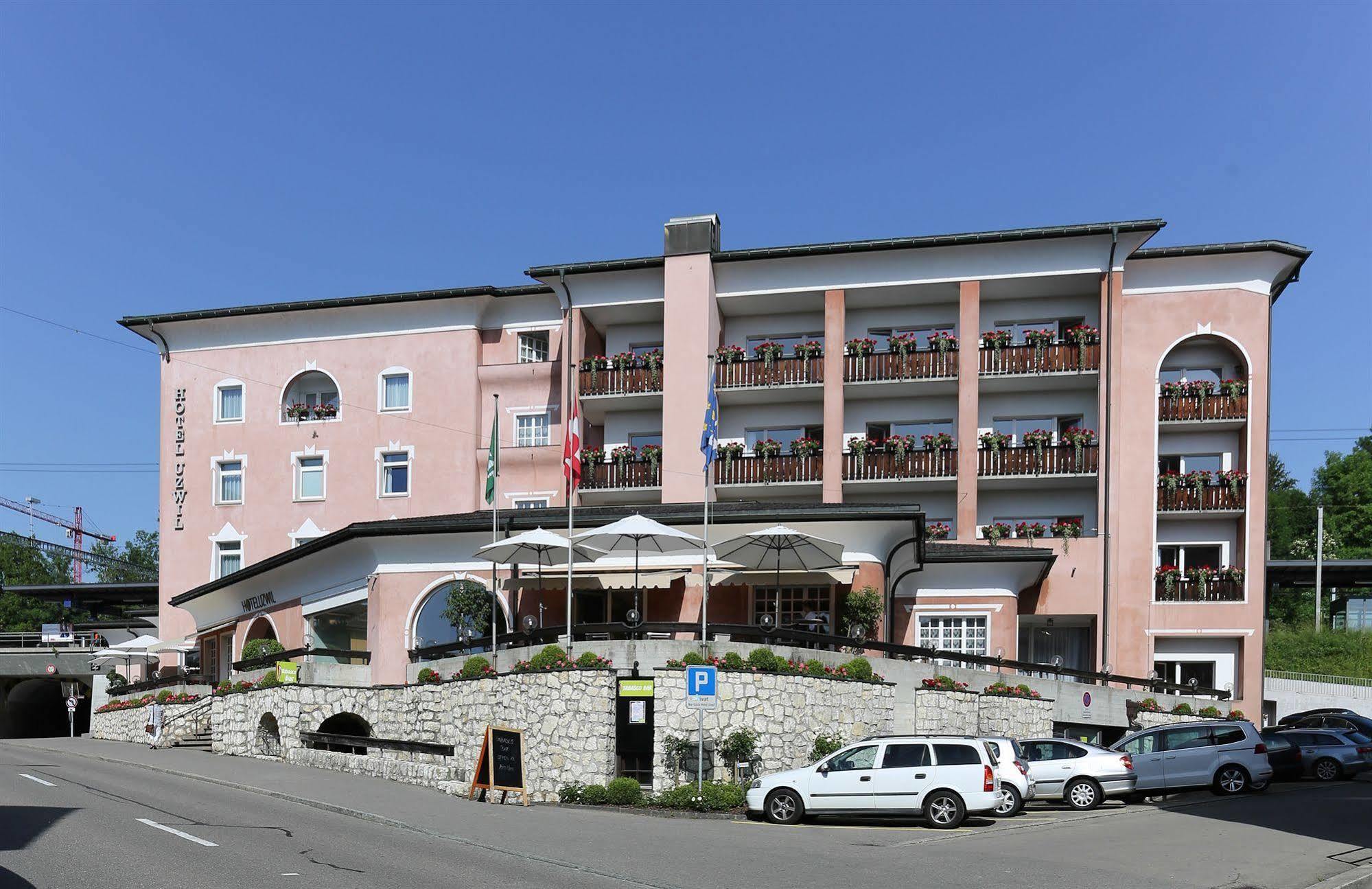 Hotel Uzwil Esterno foto